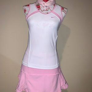 Nike Women’s Small work out outfit with head band